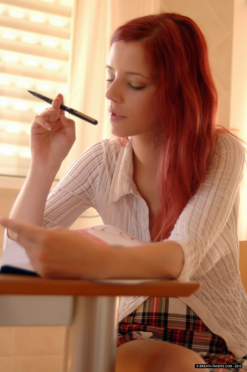 Юлия, 23 года, 5 размер груди