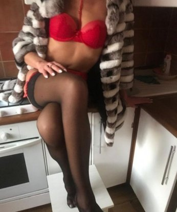 Лилия, 27 лет, 2 размер груди